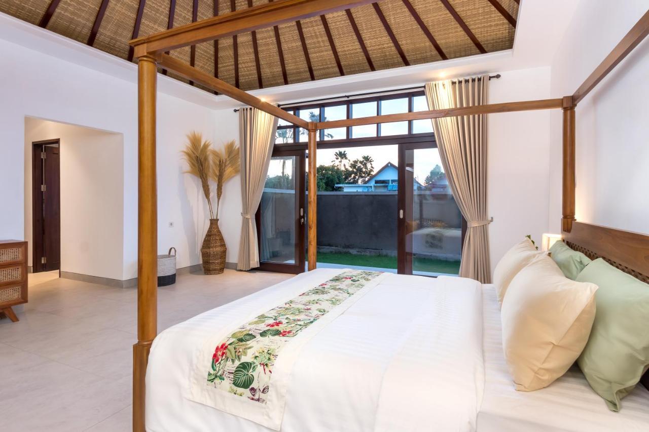 Villa Besakih 5Br, 5 Mins To Beach - Canggu Eksteriør bilde